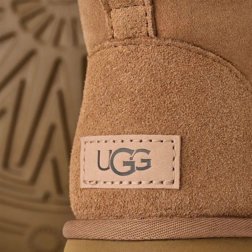 UGG Classic Mini II Chestnut Suede Sheepskin Ankle Boots Women’s Size 7 1016222 - Picture 5 of 8